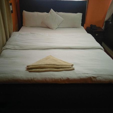 Suhan Hotel Katmandu Zewnętrze zdjęcie